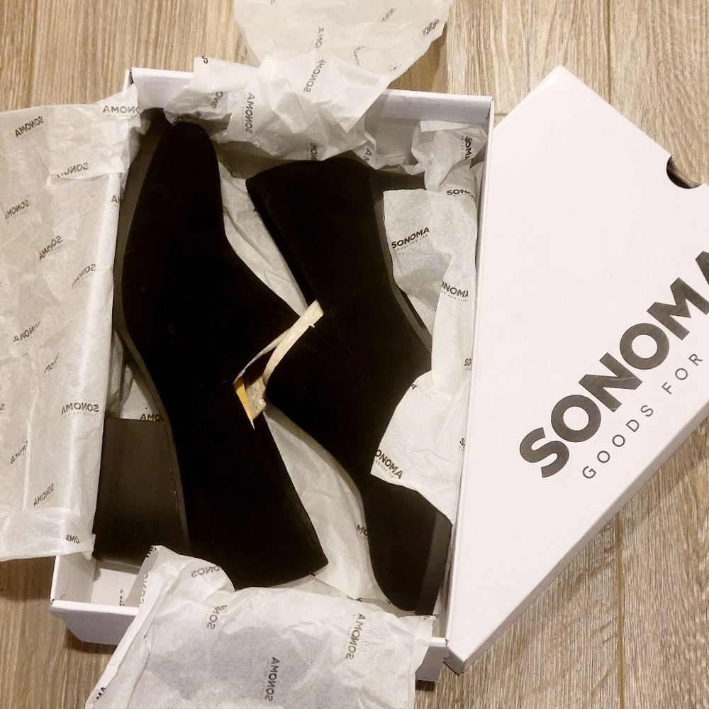NEW Sonoma Goods Cucumber Shoes - Size 9